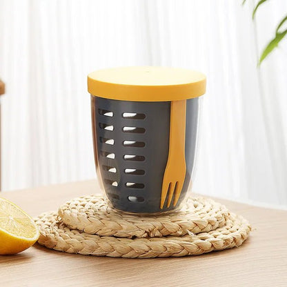 Drippable Fruit Cup with Fork – Portable Snack Container - The Lovely Spot